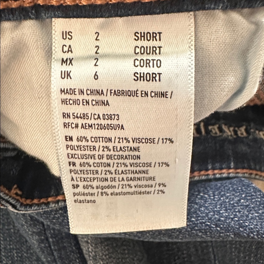 American Eagle Outfitters Women's Deep Indigo Skinny Jeans size 2 Short - Picture 6 of 13